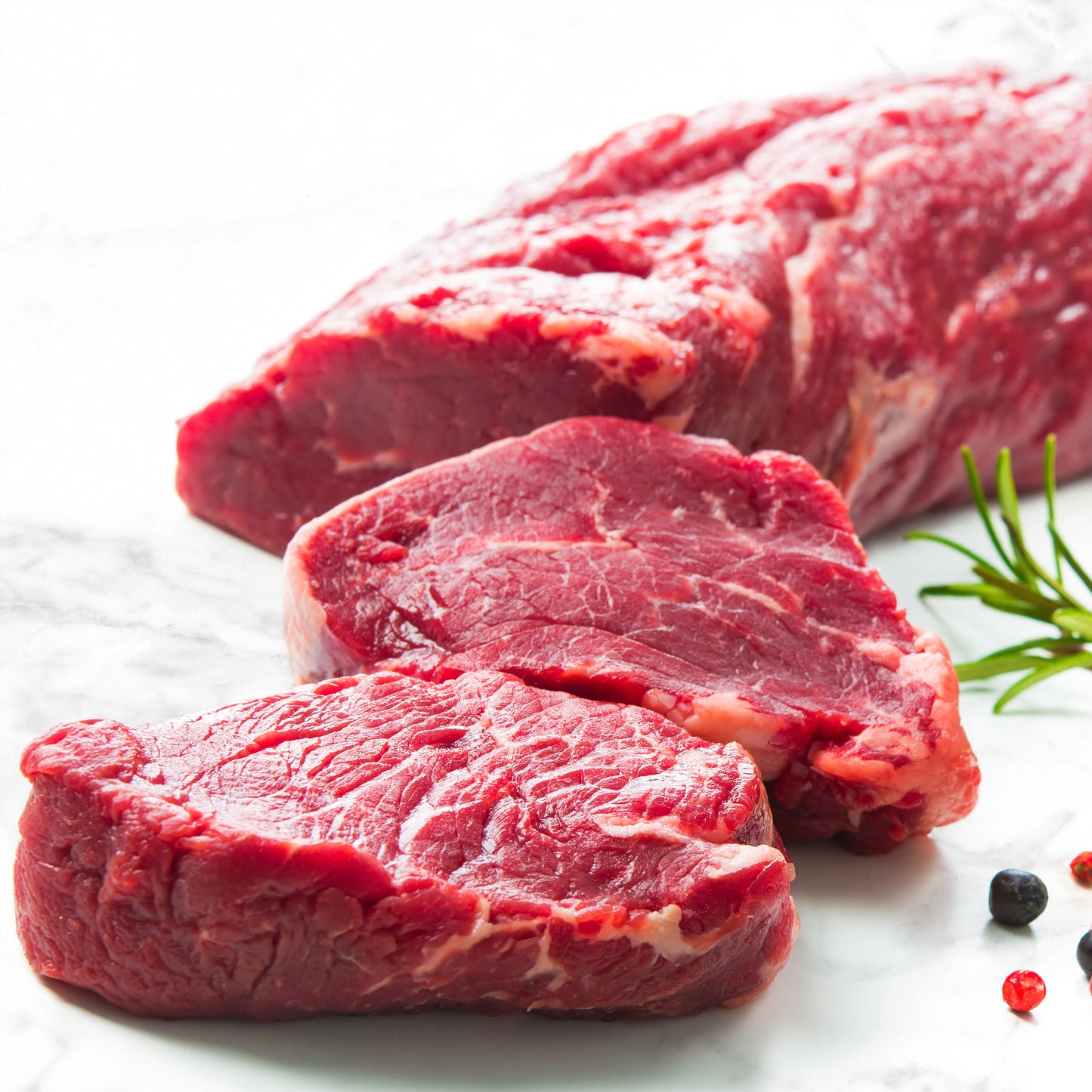 Bison Tenderloin, 1 kg (2.2 lb) - image 1