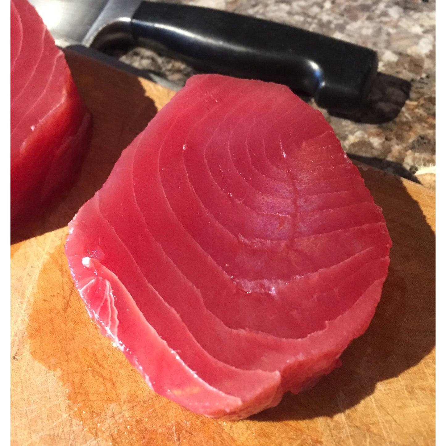 Ahi Tuna Steaks 4.54 kg (10 lb) - image 1