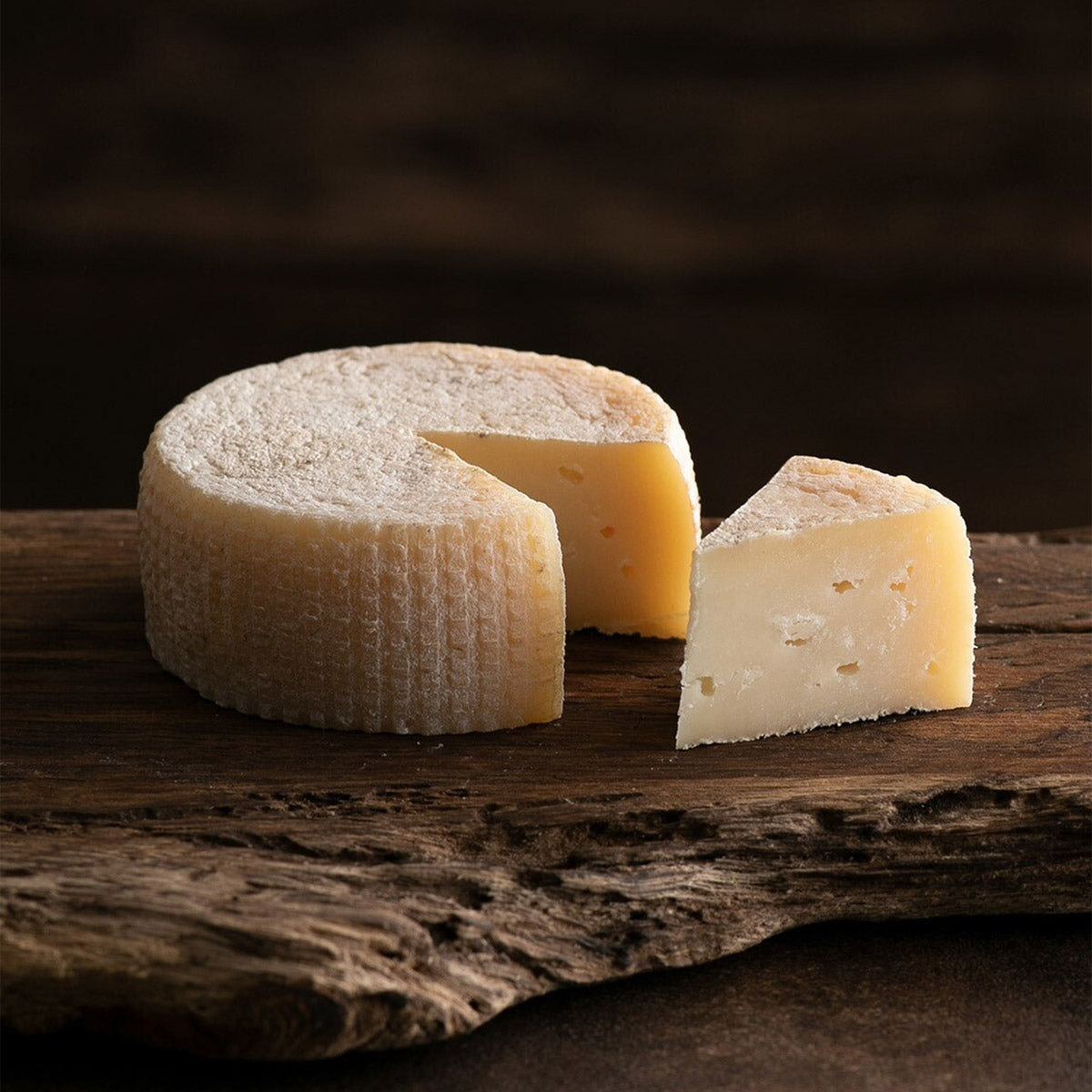 Guffanti Luxury Cheese Selection Box 1.1 kg (2.4 lb) - image 3