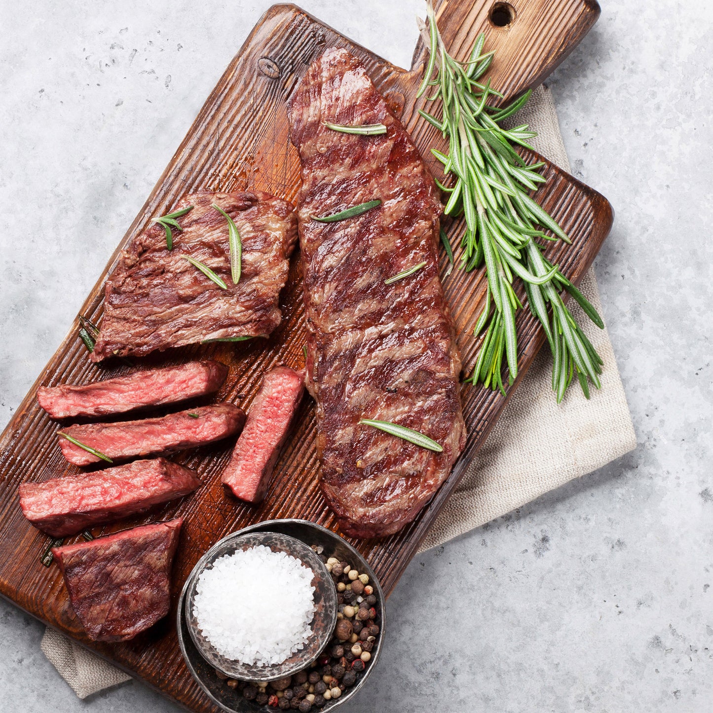 Northfork Elk Steaks, 2 x 142 g (5 oz) x 8 pack - image 2