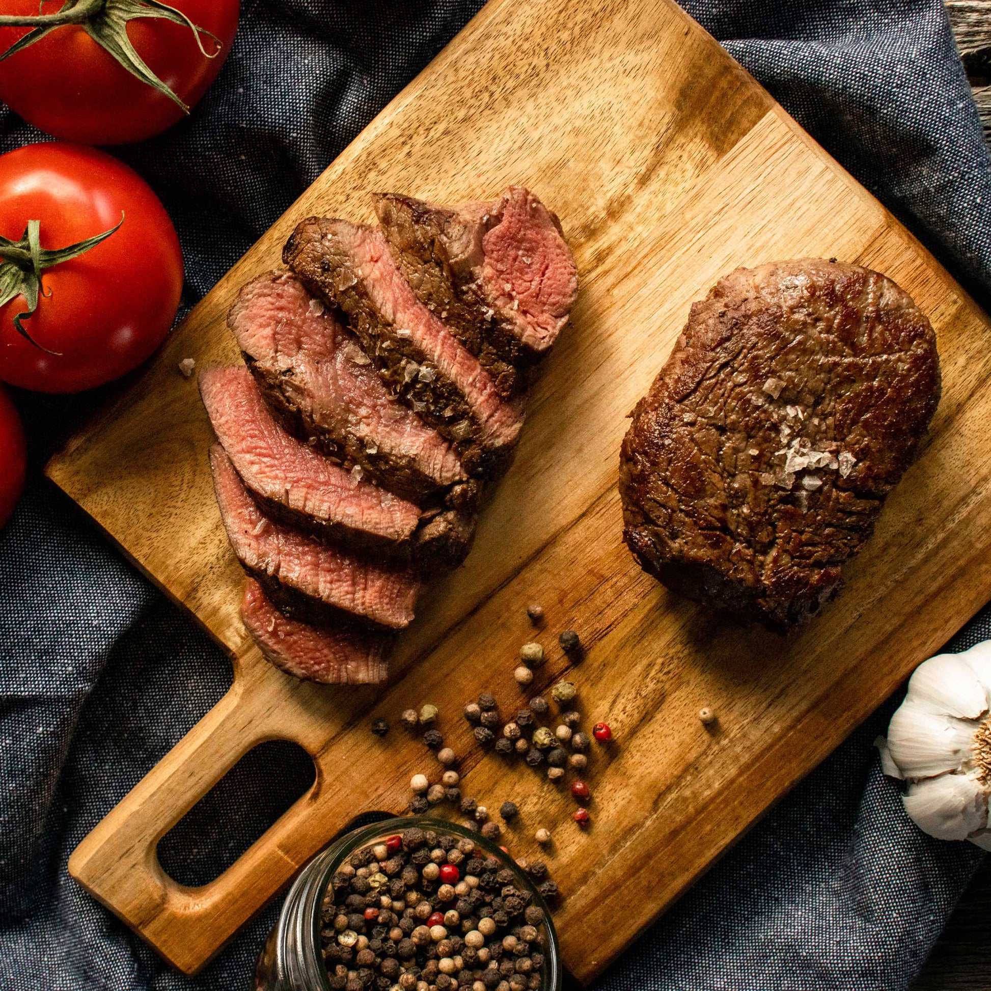 Canadian Rangeland, Bison Top Sirloin Baseball Steak, 12 × 227 g (8 oz) - image 2