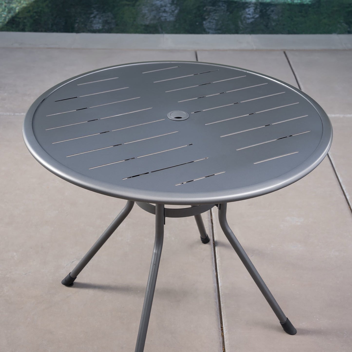 Sunvilla Round Bistro Table - image 2