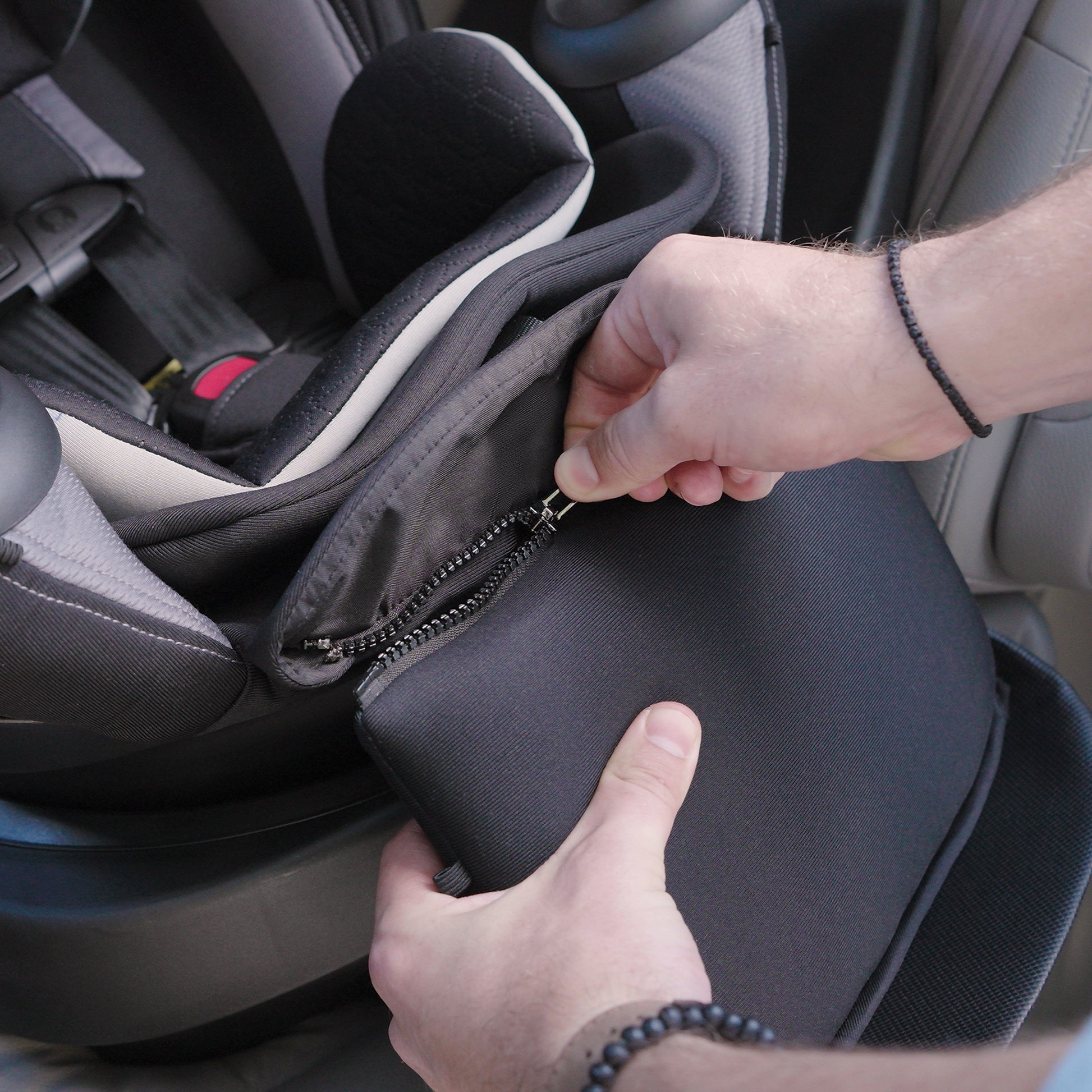 Evenflo - Revolve 360 All-In-One Car Seat, with Quick Clean Cover - image 9