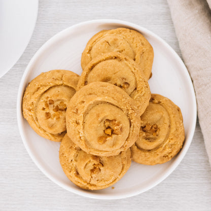 Mary Macleod's Embossed Jar Tins with a Variety of Shortbread Cookies, 2 x 30 Cookies - image 8
