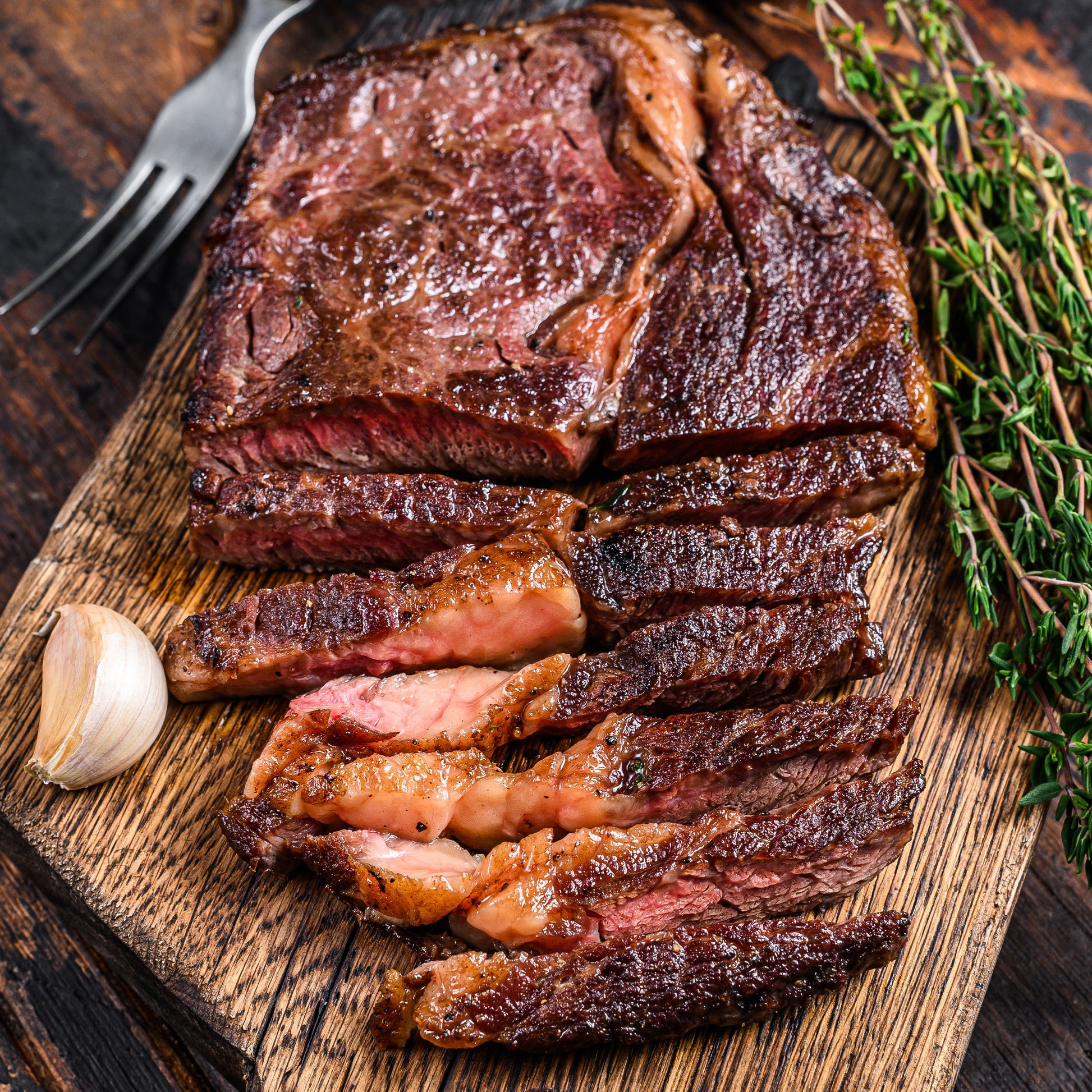 Near North Life Canada Prime Ribeyes, 20 oz - image 4
