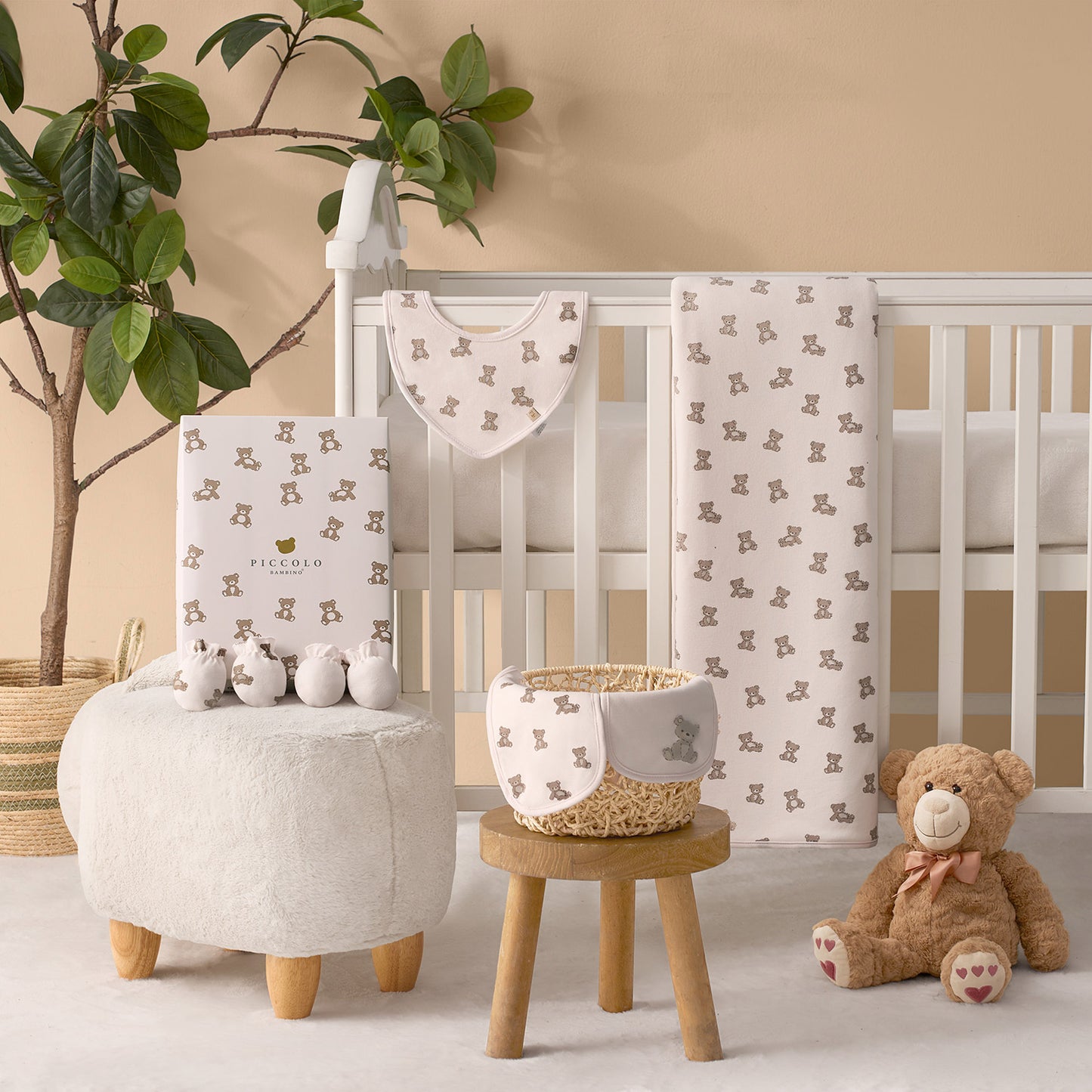 Piccolo Bambino Baby Gift Box Bundle, 6-piece - image 5