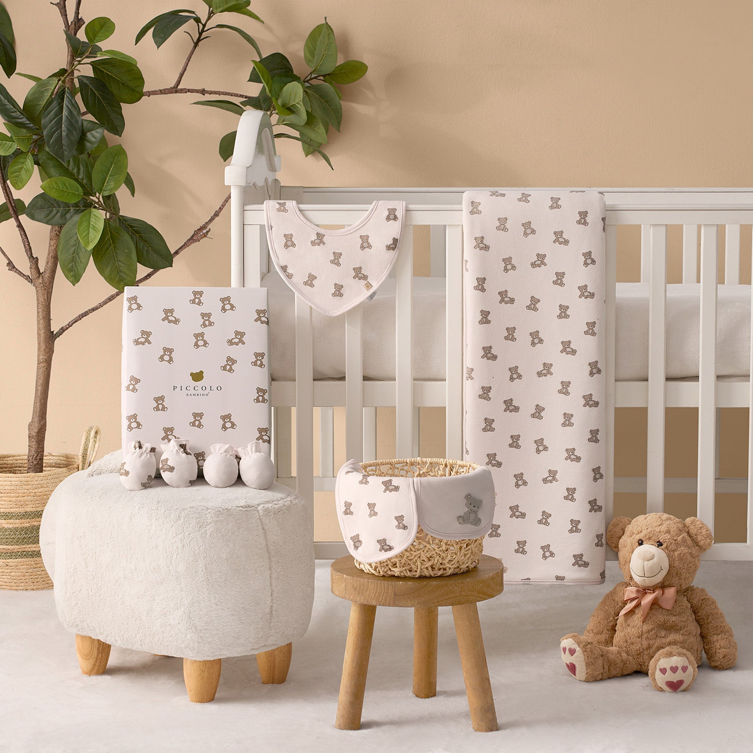 Piccolo Bambino Baby Gift Box Bundle, 6-piece - image 5