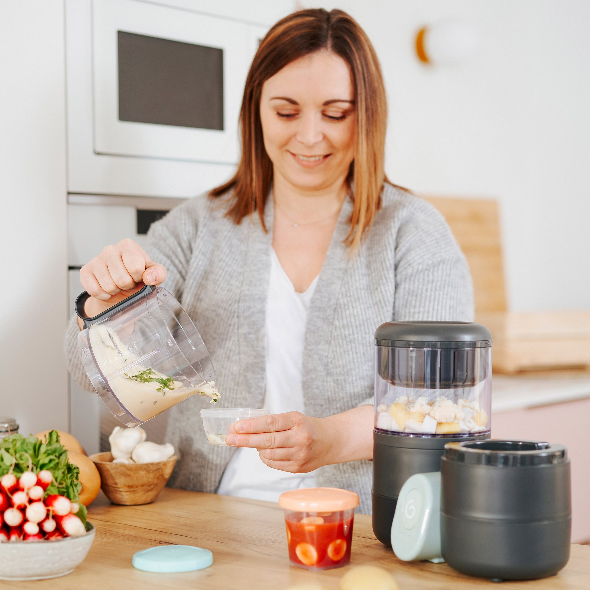 Babymoov Duo Meal Lite Baby Food Maker: Steam, Blend, Defrost, and Reheat With 6 Storage Containers - image 4