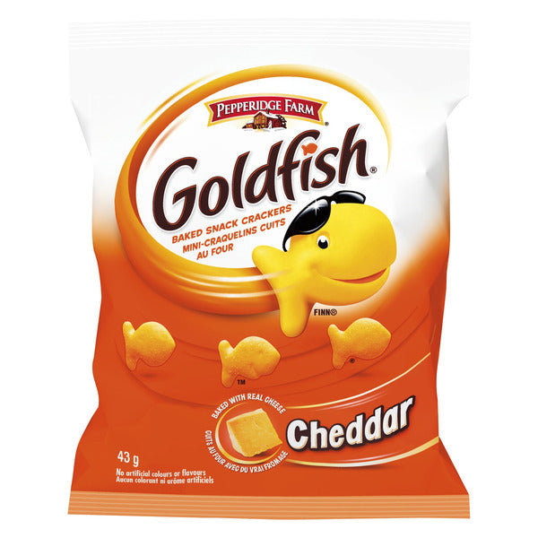 Goldfish Baked Snack Cheddar Crackers, 24 × 43 g (1.5 oz.) — product image