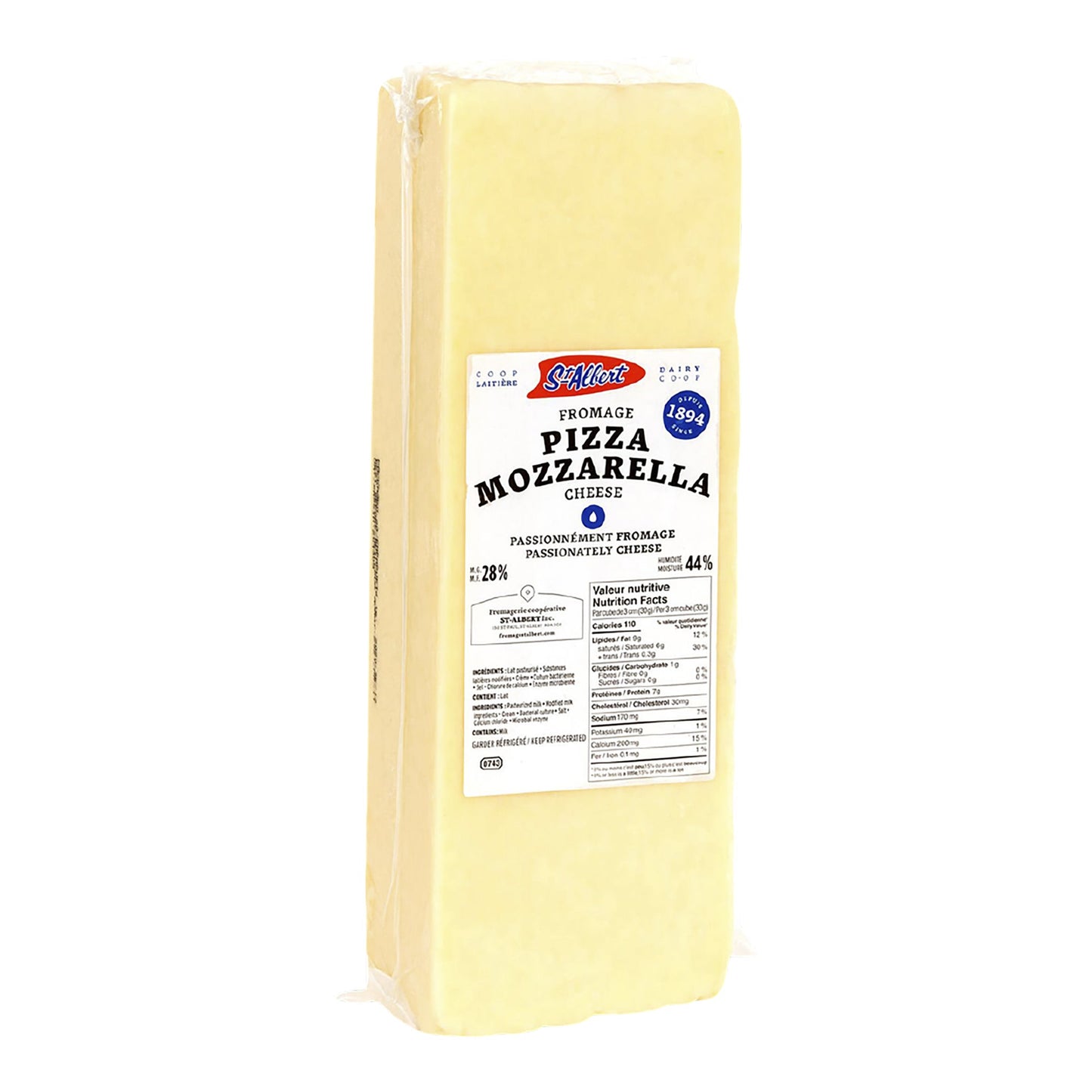 St-Albert Pizza Mozzarella Block, 2.27 kg - image 2
